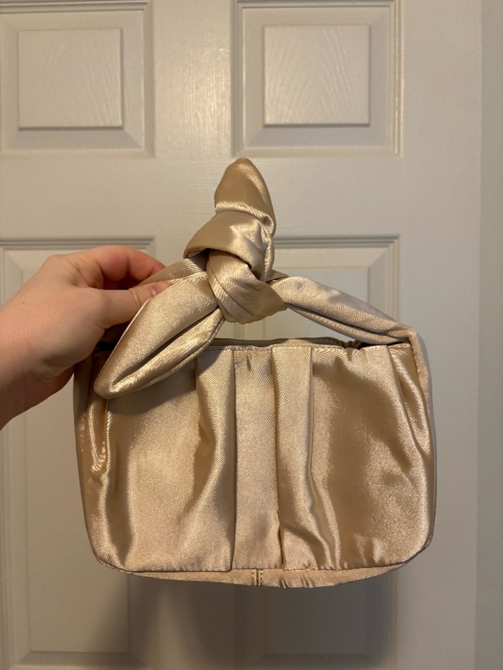 Lulu's Gold Handbag